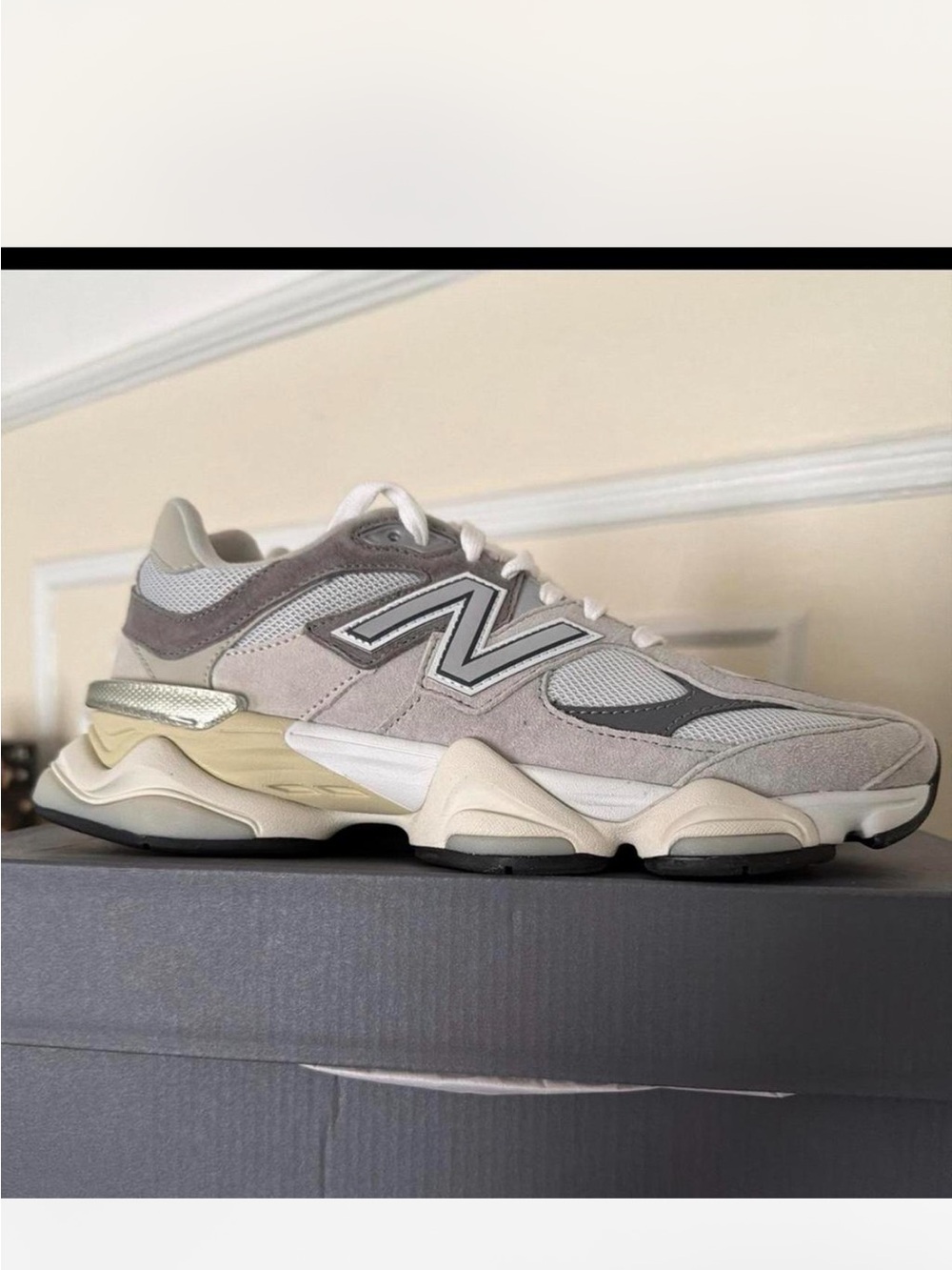 New Balance Men's Cream, Gray & Tan Retro Runner